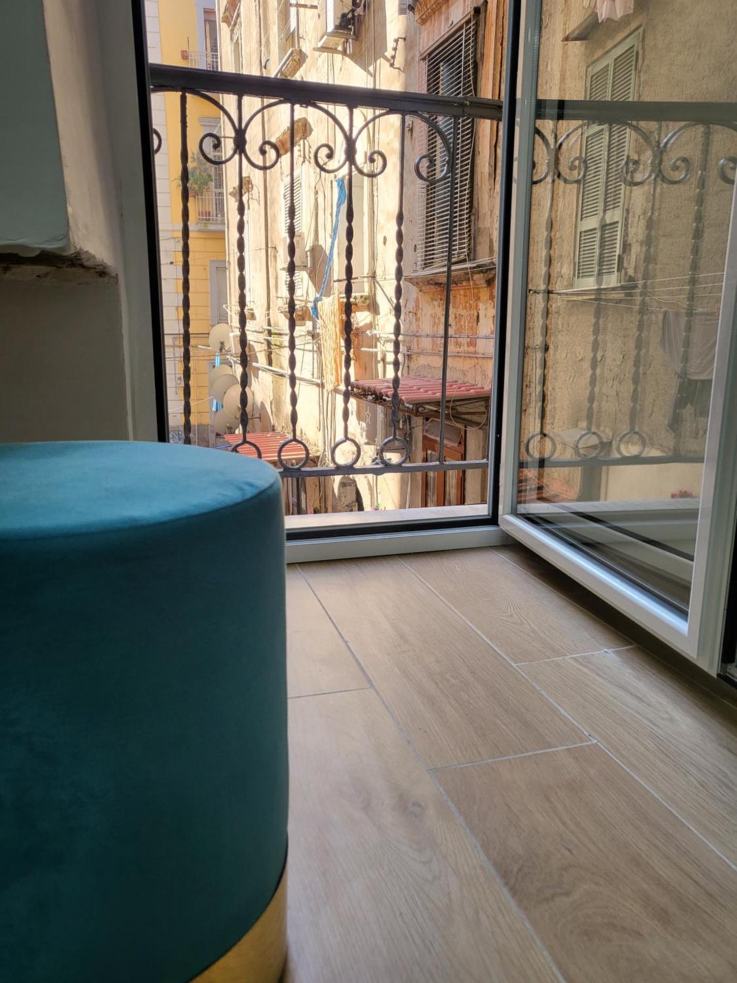 L'Approdo Di Dante Lägenhet Neapel Exteriör bild